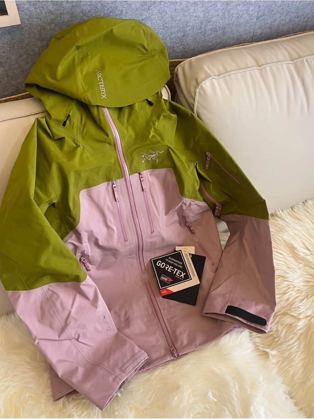 Arc'teryx Olive Green and Mauve Two-Tone GORE-TEX Jacket